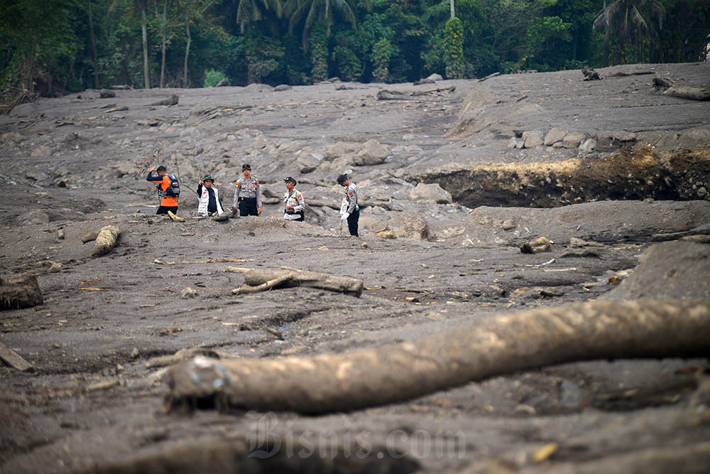  Pencarian Korban Banjir Bandang Hari Kesembilan