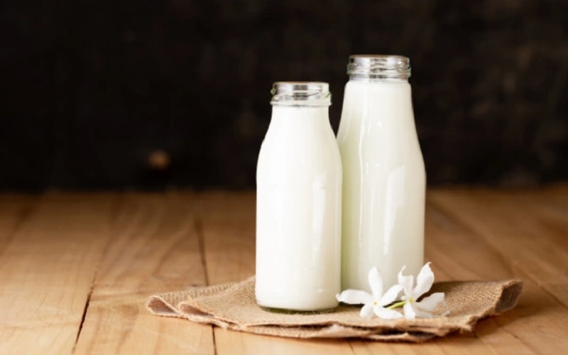  Manfaat Susu Sterilisasi untuk Kesehatan