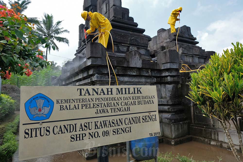  Konservasi Candi Asu di Magelang