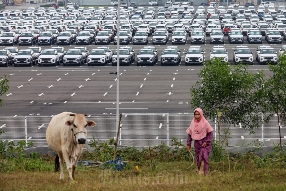  Penjualan Mobil Mengalami Penurunan Secara Tahunan