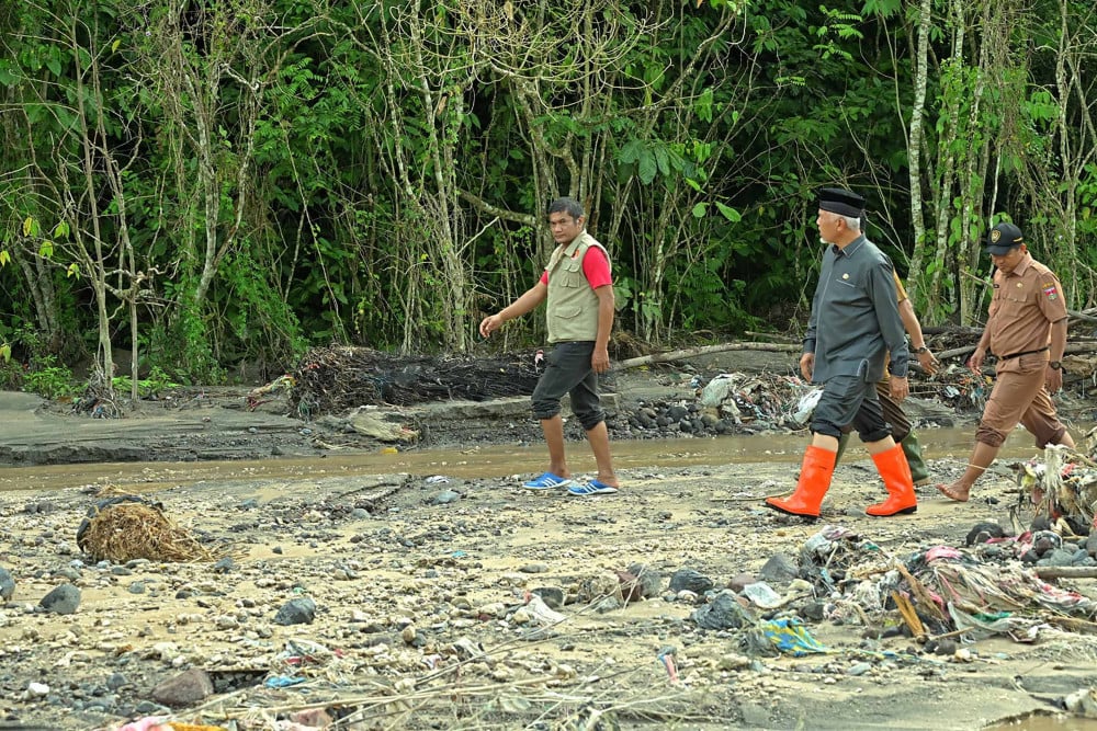  Ngarai Sianok Bukittinggi Dilanda Banjir, Gubernur: Normalisasi Sungai Segera Dilakukan