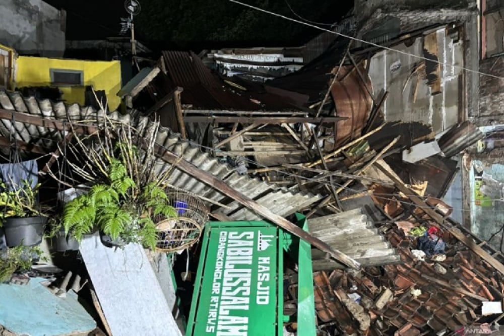  Pipa PDAM Kota Bandung Jebol, Rusak Sejumlah Rumah Warga