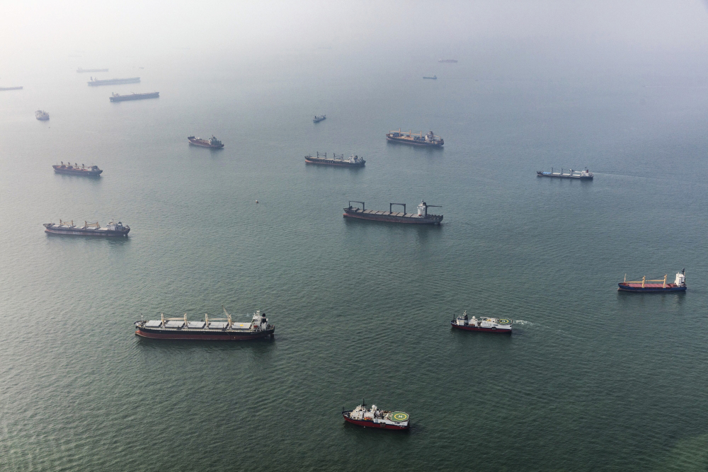 Emiten perkapalan, PT Pelayaran Kurnia Lautan Semesta Tbk. (KLAS) tengah menyiapkan strategi demi membidik kenaikan laba hingga 116% pada 2024.- Bloomberg/Darren Soh