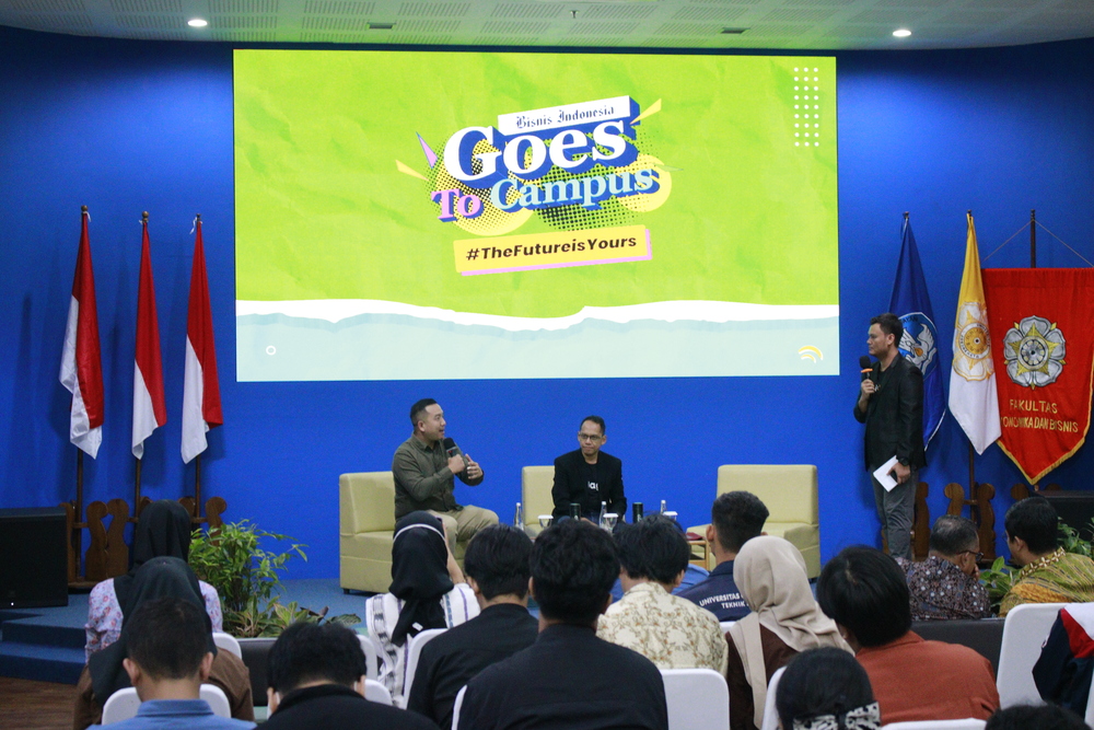  Bisnis Indonesia Goes To Campus Sambangi Yogyakarta