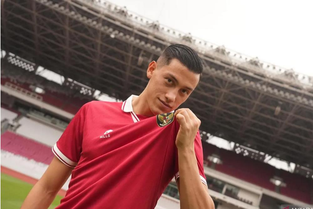 Bek Indonesia, Jay Idzes. Prediksi Indonesia vs Irak, 6 Juni: Idzes Bakal Main? ini Jawaban STY/Antara