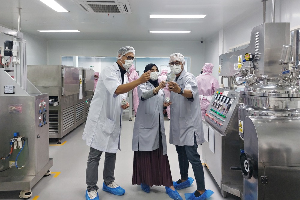  Produsen Kosmetik J99 Corp Memacu Utilisasi Pabrik