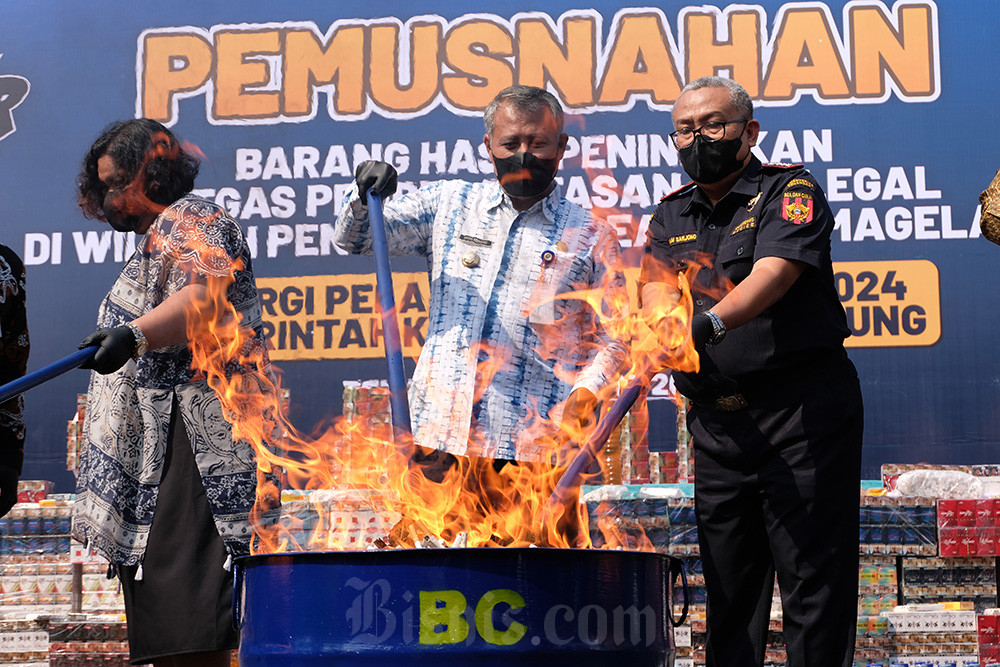  Pemusnahan Barang Kena Cukai Ilegal