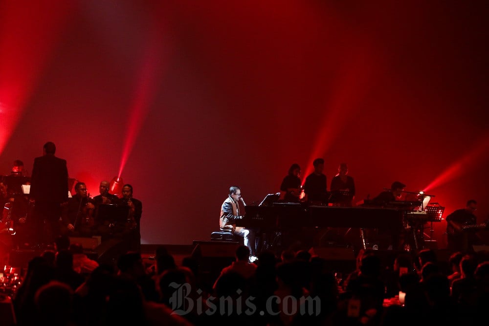  Konser Musik Bertajuk Tony Wenas The Piano Man