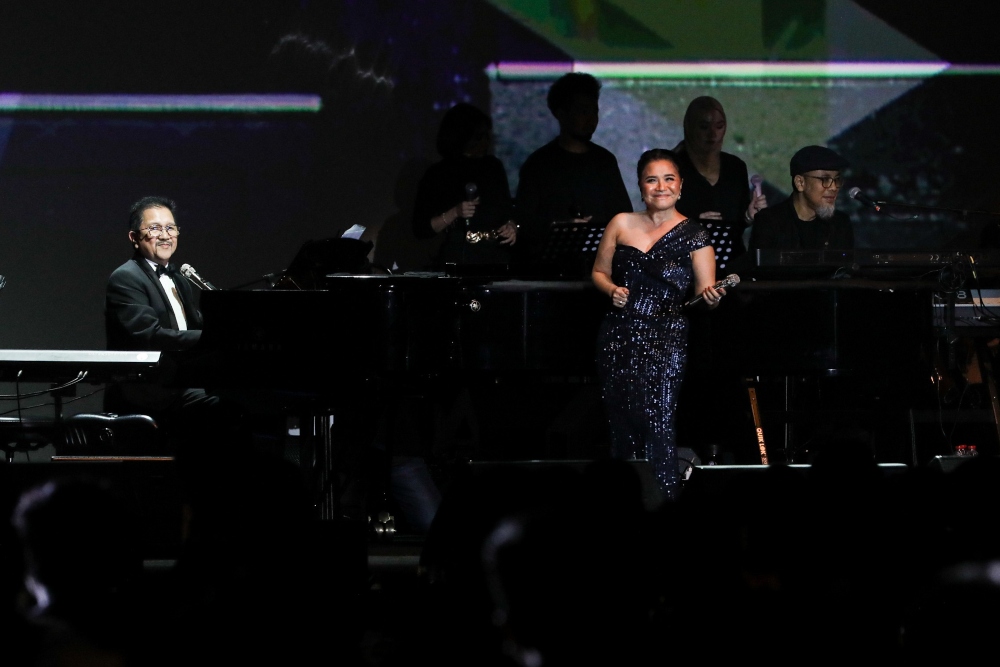  The Piano Man, Sisi Lain Presiden Direktur Freeport Indonesia Tony Wenas