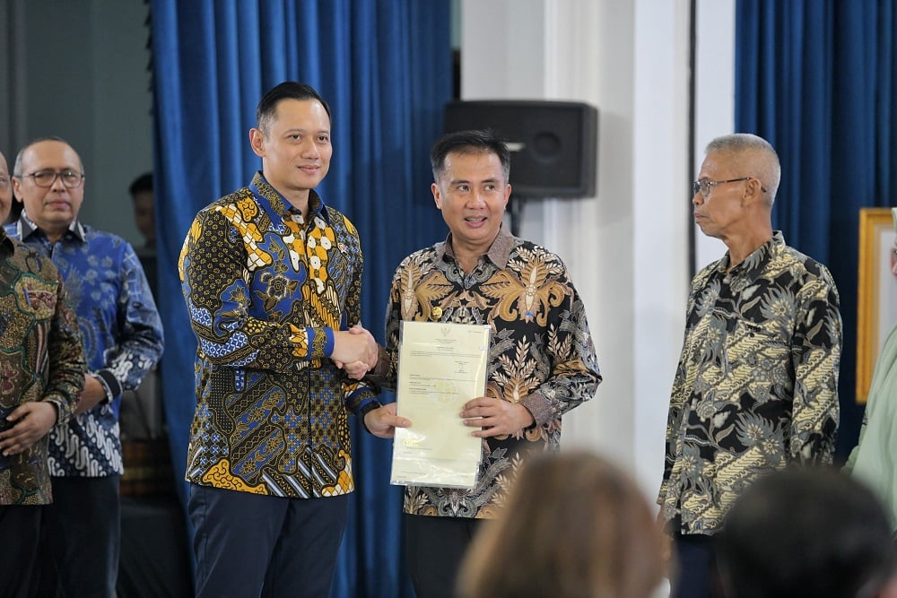  Bey Machmudin Sambut Baik Implementasi Sertifikat Tanah Elektronik