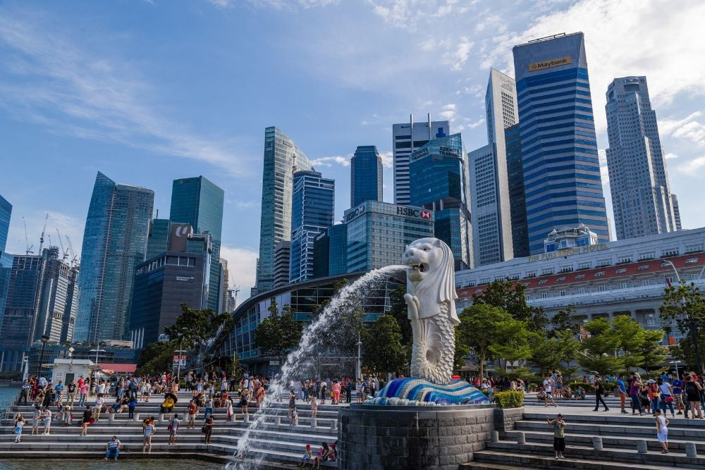  Singaporean Banks Tighten Checks After Billion-Dollar Laundering