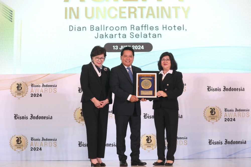  Dirut BSI Hery Gunardi Sabet Gelar CEO of The Year Bisnis Indonesia Awards (BIA) 2024
