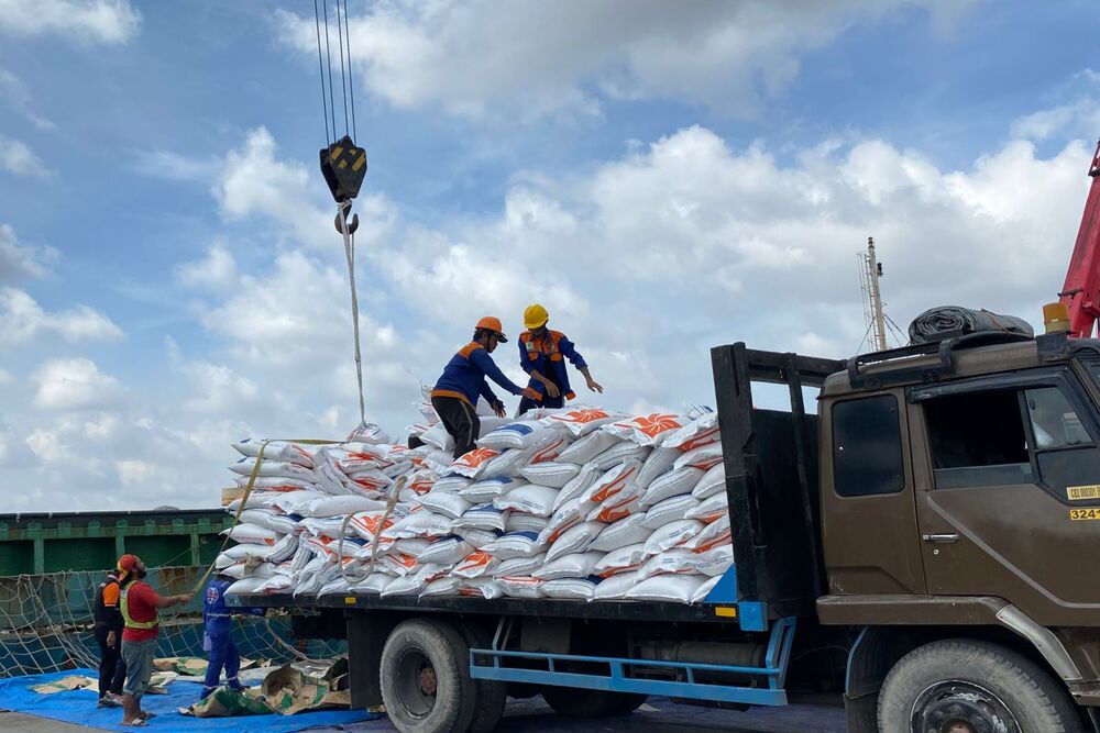  Sebanyak 10.000 Ton Beras Impor Akan Masuk Sumsel Babel