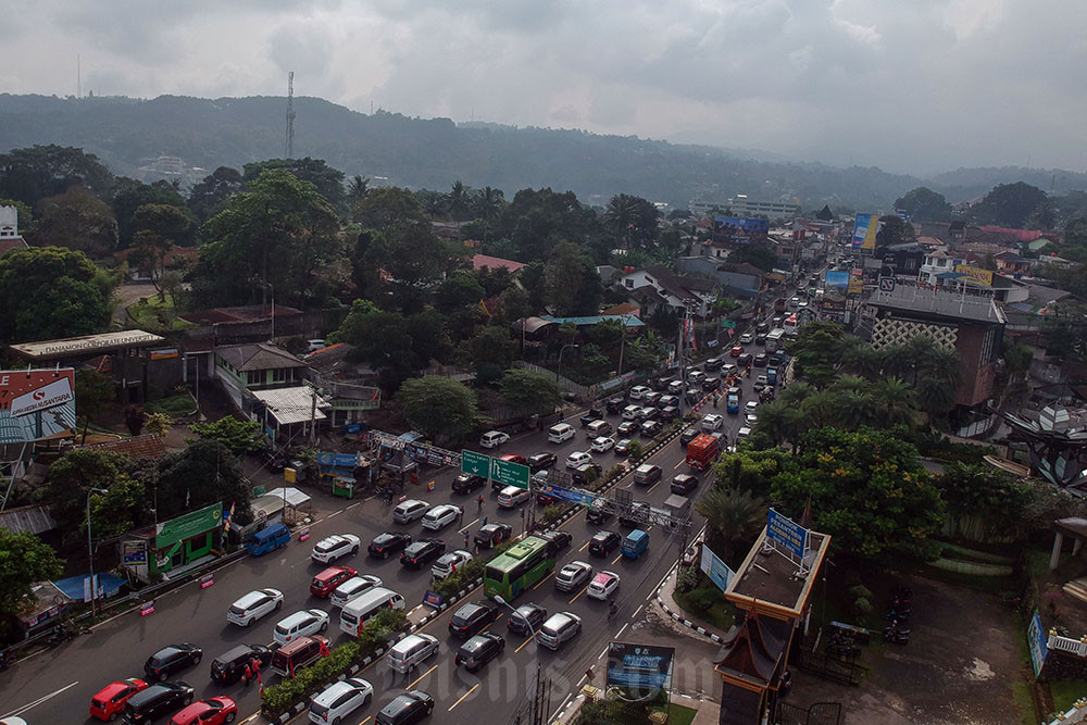  Lalu Lintas Puncak Bogor Saat Libur Panjang Iduladha