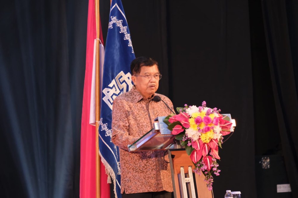  Pesan Menyentuh Jusuf Kalla - Anies pada Wisuda ke-40 Universitas Paramadina