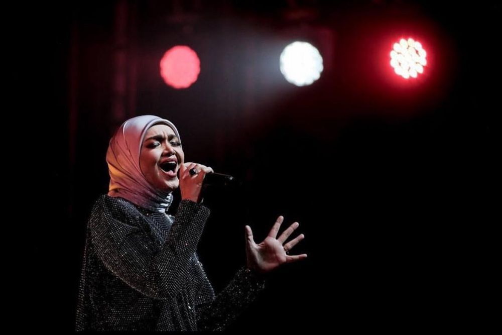  Siti Nurhaliza Senang Bisa Sapa Penggemar Indonesia Lagi