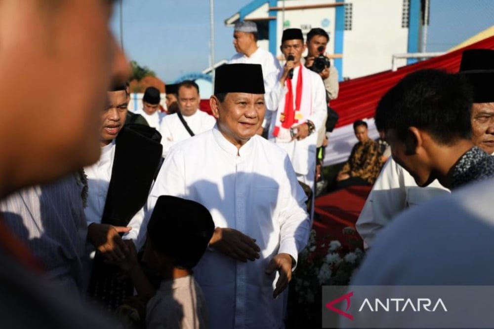  Prabowo Salat Iduladha di Hambalang, Bagikan Puluhan Sapi Kurban