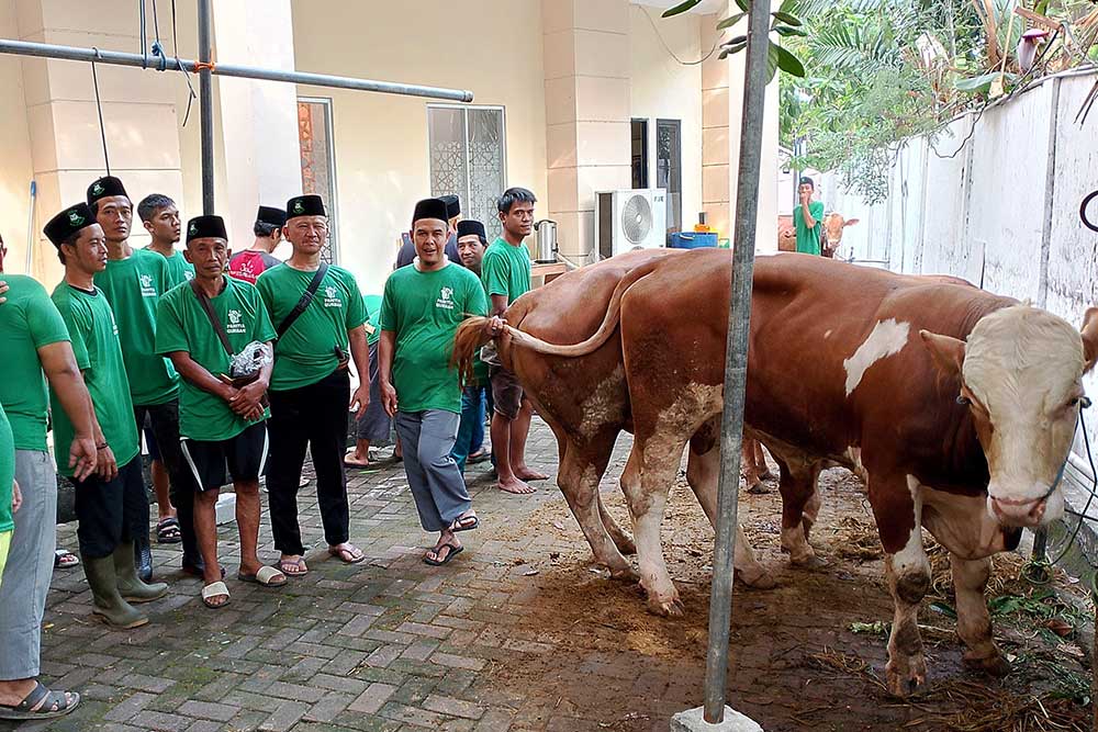  Rayakan Iduladha 1445 Hijriah, BKI Bagikan Daging Kurban Kepada Masyarakat Sekitar