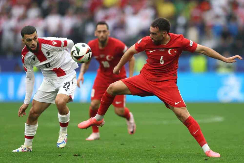  Hasil Euro 2024 Turki vs Georgia: Bintang Bulan Sabit Apes, Skor Imbang 1-1 di Babak Pertama