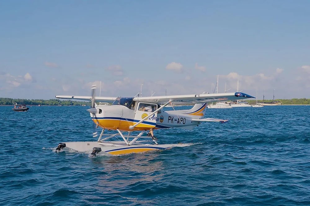  Uji Coba Pesawat Amfibi di Pantai Mertasari, Jawab Tantangan Transportasi Kepulauan