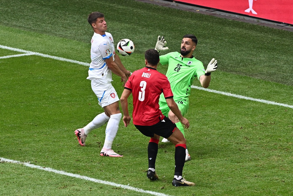  Hasil Georgia vs Republik Ceko: Drama Injury Time, Tim Debutan Unggul pada Babak Pertama
