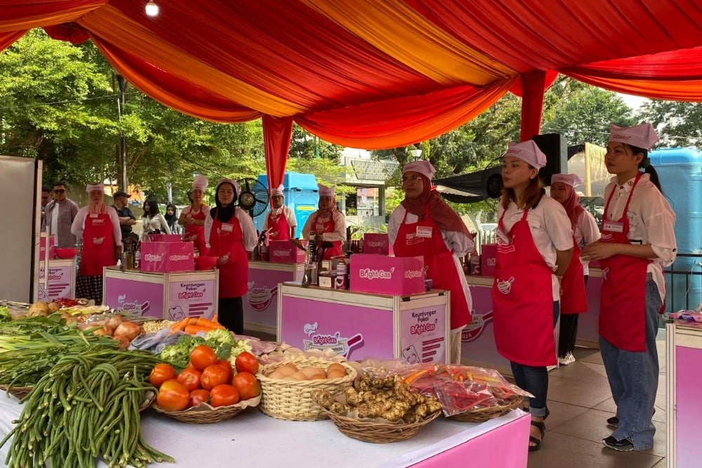 Para peserta pada penyelenggaraan Bright Gas Cooking Competition [BBGC] di Kota Palembang, Sumatra Selatan. Bisnis/Husnul