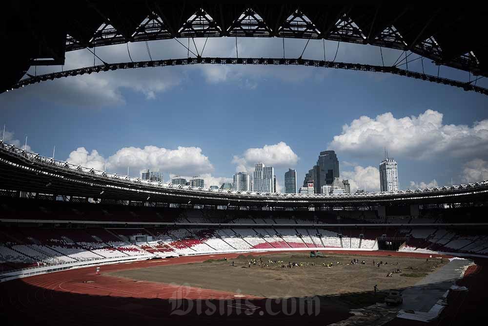  Revitalisasi Rumput Stadion Utama Gelora Bung Karno