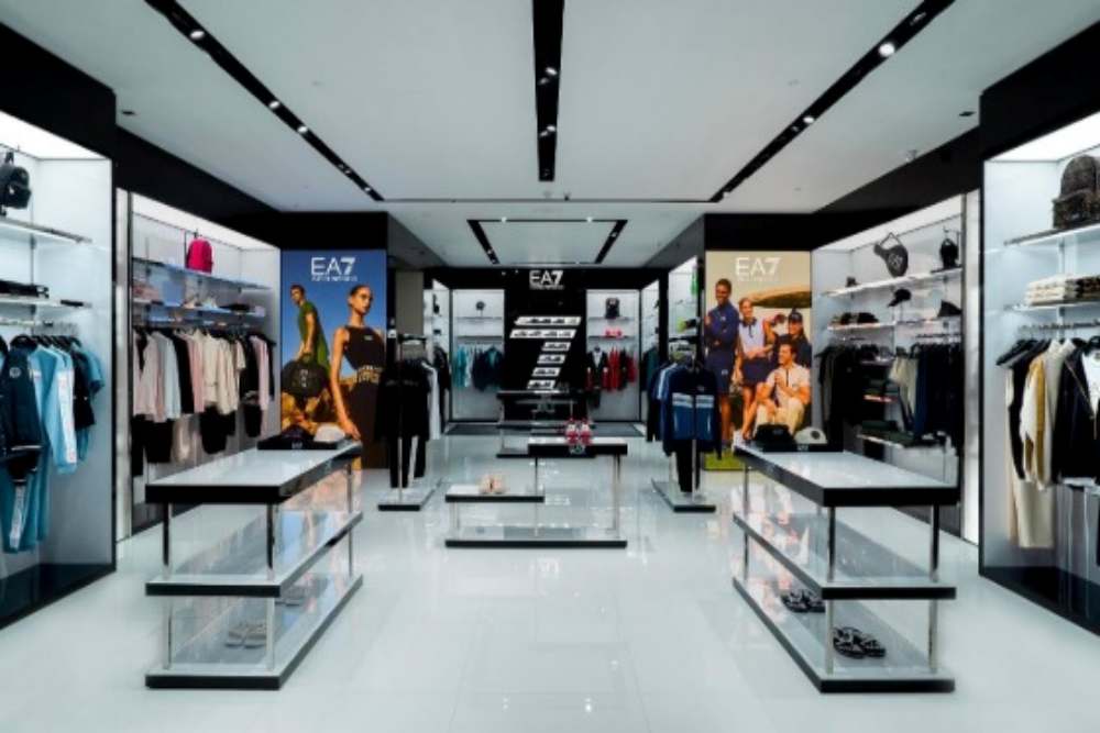  Emporio Armani Buka Gerai Ke-5 di Indonesia