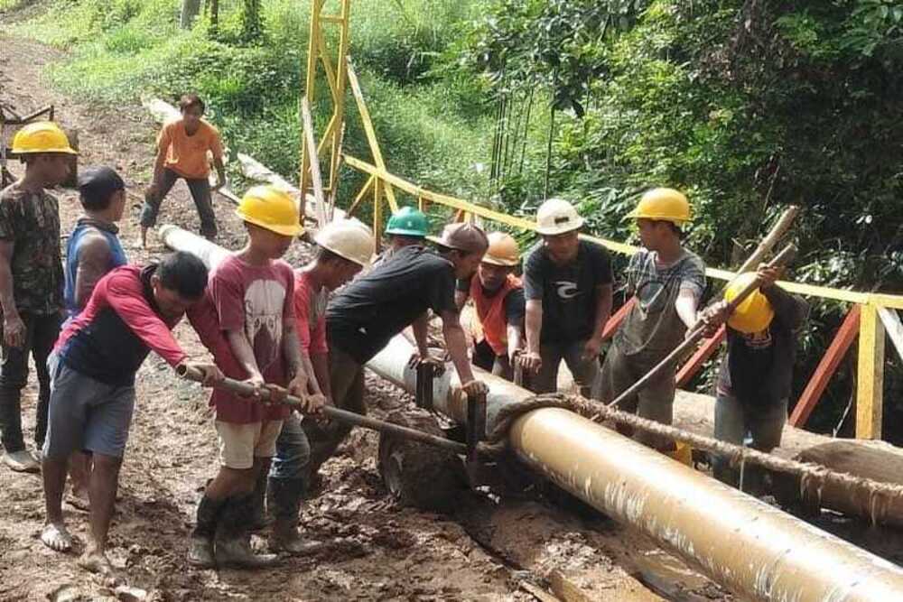  PLN Listriki 16 Desa Terpencil di Sultra