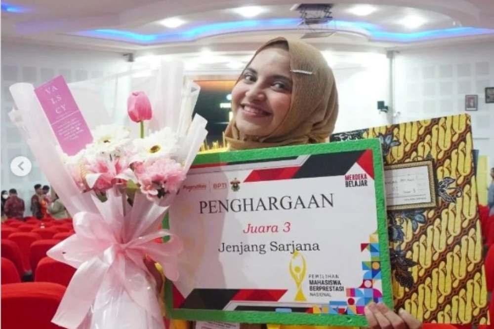  Siapa Shakira Amirah? Mahasiswa UI yang Mencuri Perhatian di Kompetisi Clash of Champions