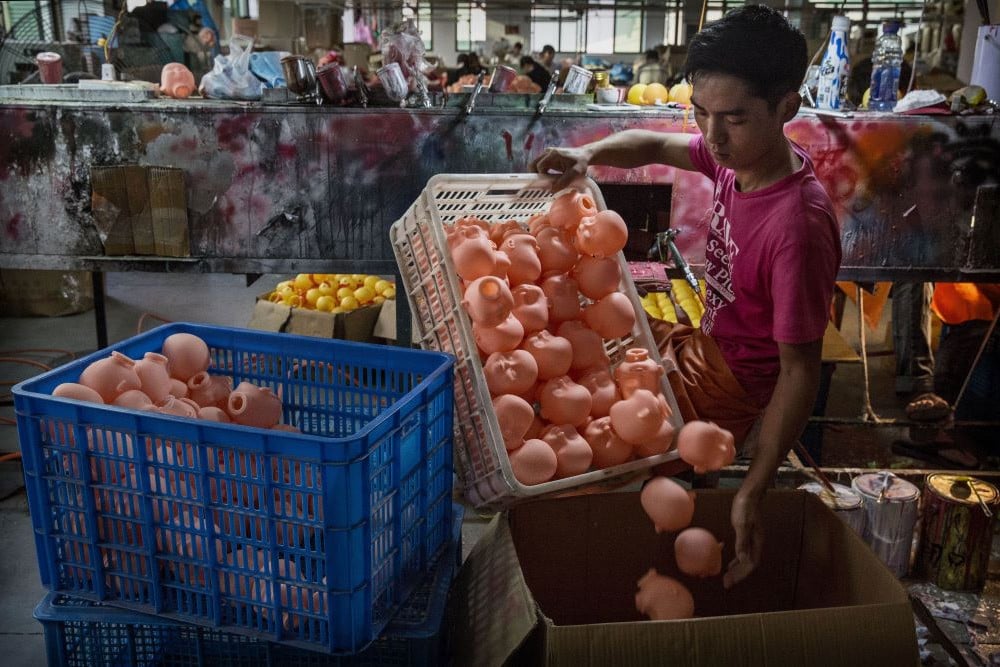  Hati-Hati, Lonjakan Stok Plastik China Berisiko Jadi Tantangan Pasar Global Baru!