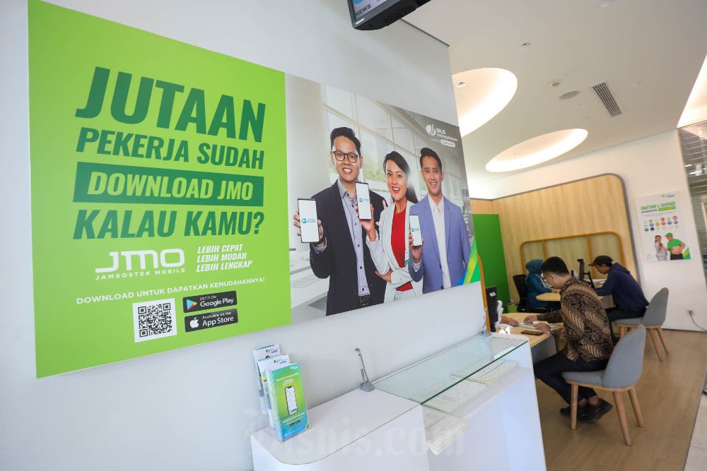  Peserta Lakukan Klaim JHT Paling Banyak di Kantor Cabang, Layanan Digital Belum Optimal?