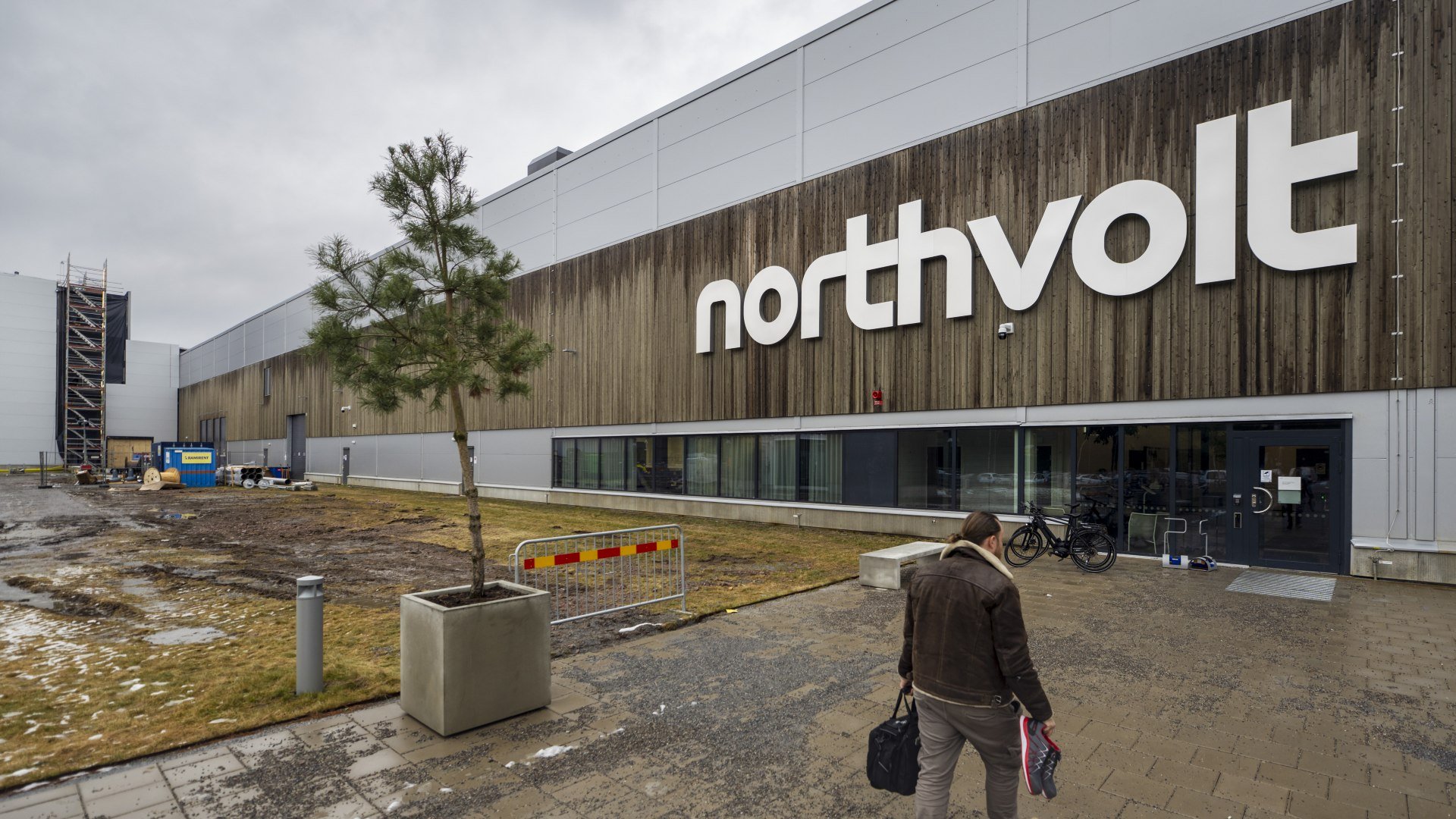 Pusat penelitian dan pengembangan NorthVolt AB Labs di Vasteras, Swedia, Selasa (15/2/2022). Bloomberg/Mikael Sjoberg.
