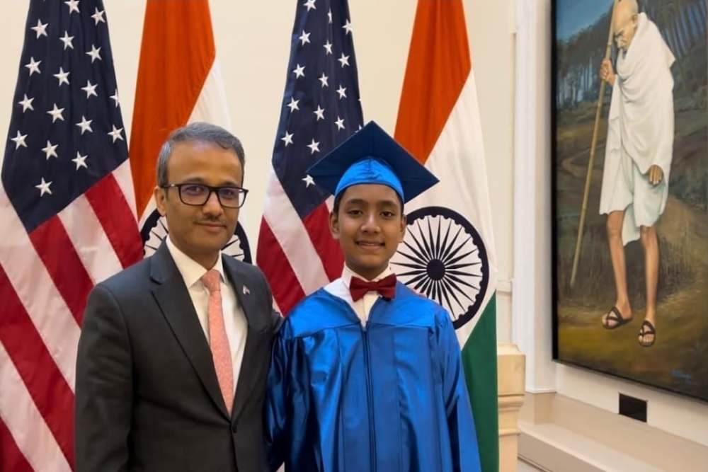  Profil Suborno Isaac Bari, Bocah yang Dapat Beasiswa New York University di Usia 12 Tahun