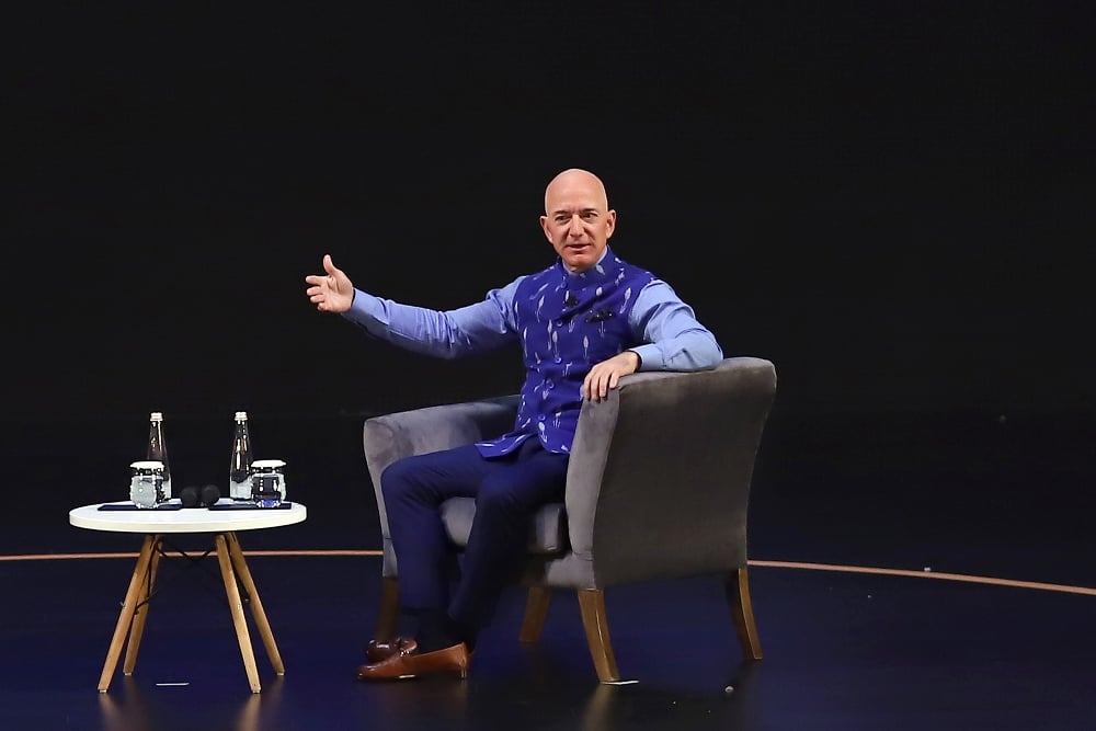  Jeff Bezos Mau Jual Saham Amazon Rp81,7 Triliun Usai Cetak Rekor Tertinggi