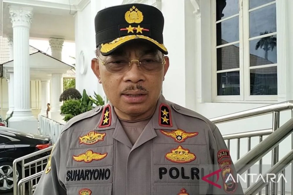  Kapolda Sumbar Suharyono Persilakan Keluarga untuk Ekshumasi Jenazah AM