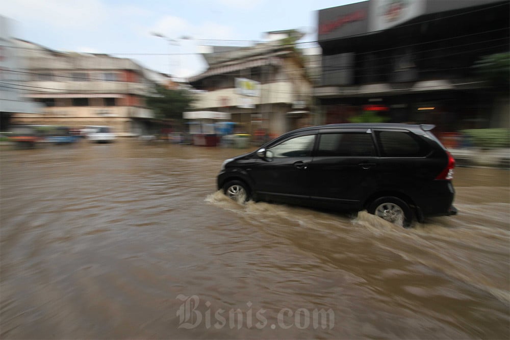  Hujan Deras pada Sabtu 6 Juli 2024, BPBD Catat Banjir di Jakarta Jadi 6 Titik