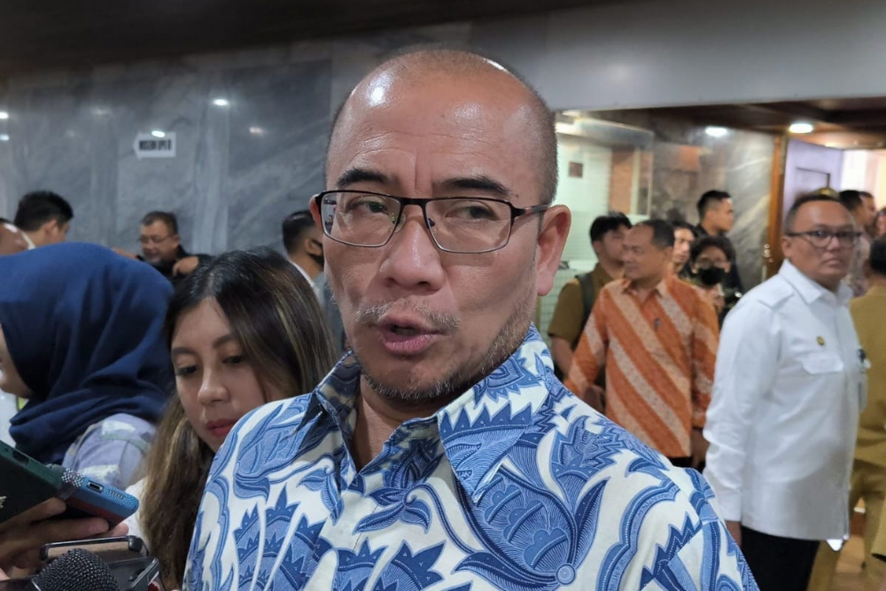 Ketua KPU Hasyim Asyari memberikan keterangan kepada awak media di Kompleks Parlemen Senayan, Jakarta Pusat pada Senin (10/6/2024) / JIBI-Surya Dua Artha Simanjuntak.