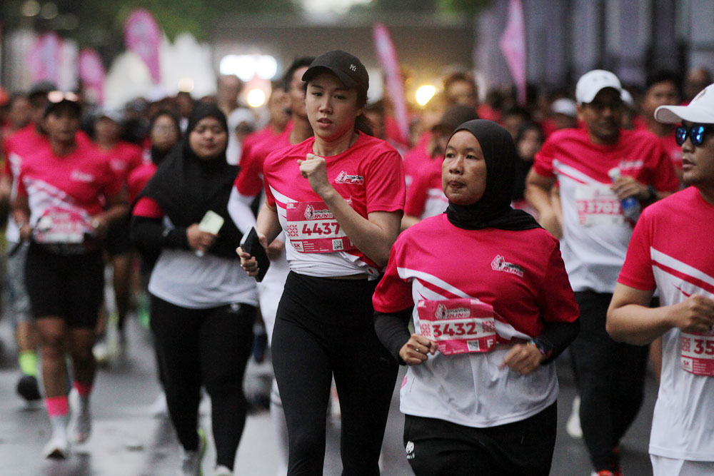  Smartfren Run 2024 Sukses Mengajak Ribuan Orang Berlari