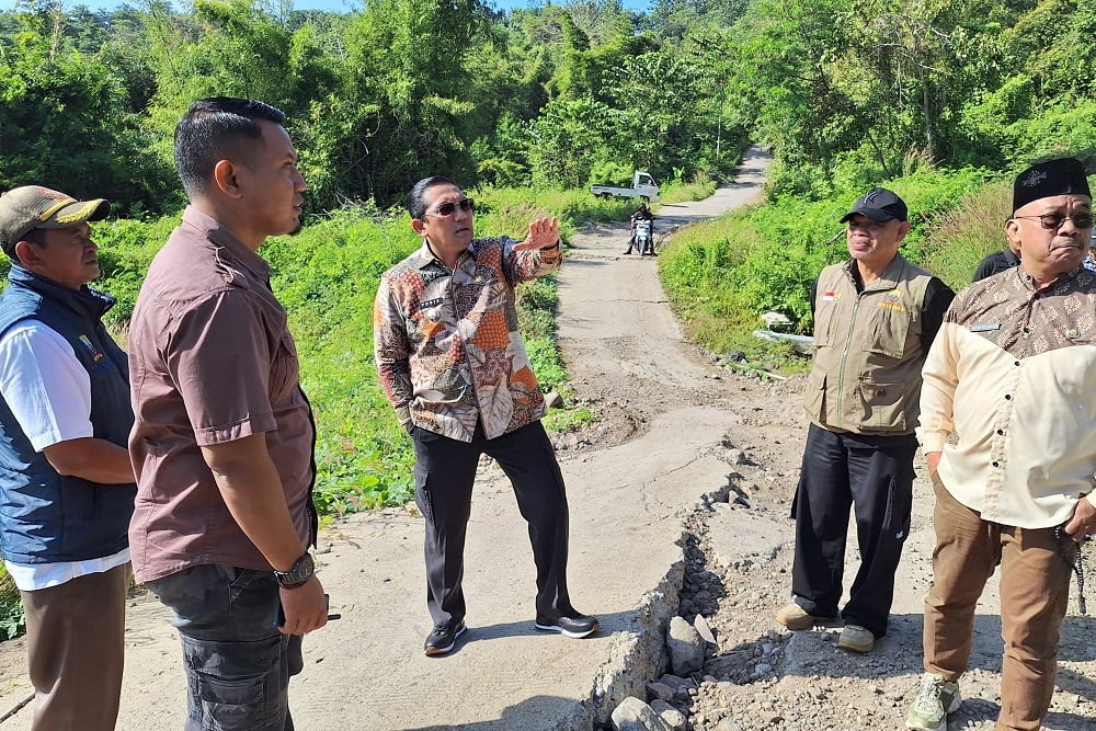  Pemkab Sumedang Ajukan Rp1,5 Miliar ke Pemprov Jabar untuk Perbaikan Jalan