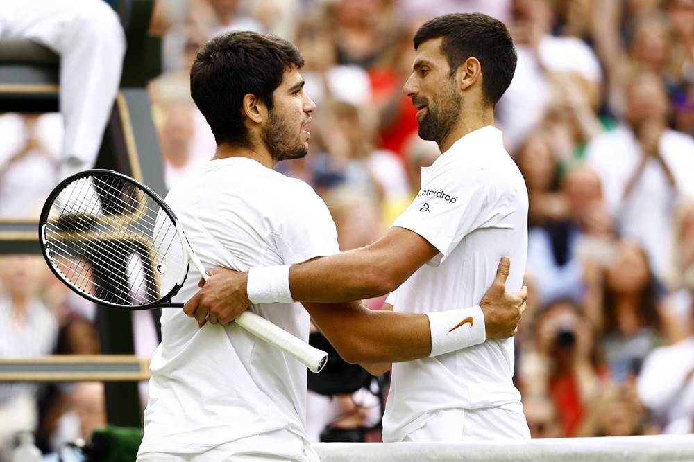  Bekuk Novak Djokovic, Carlos Alcaraz Juara Wimbledon 2024