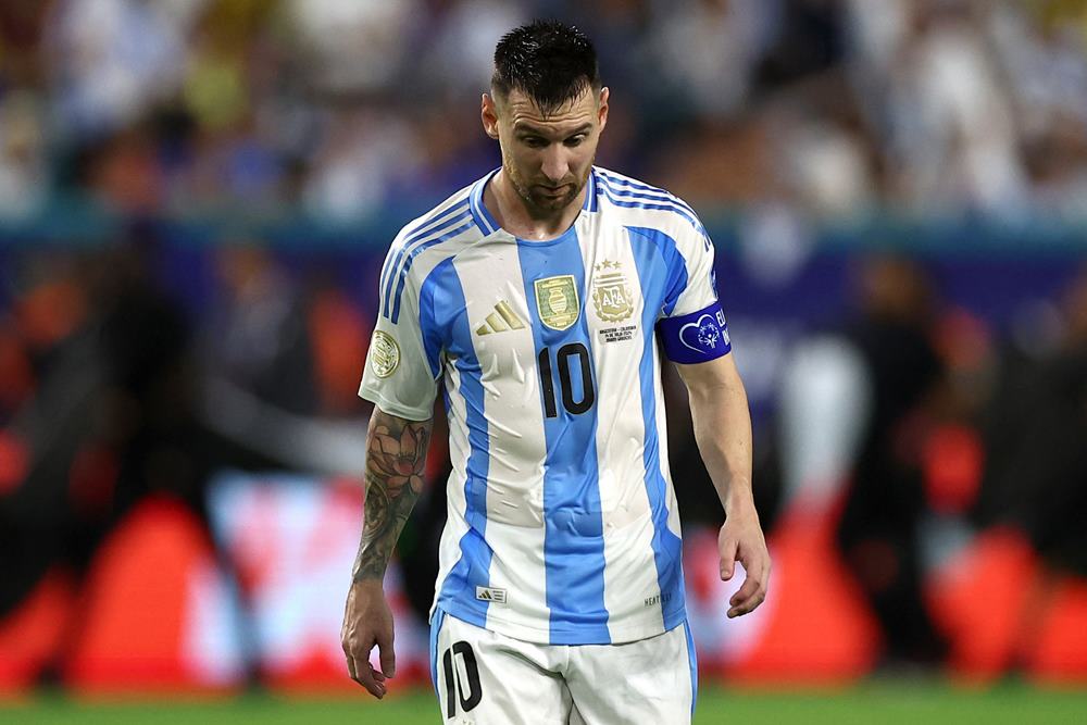 Striker Argentina, Lionel Messi di final Copa America 2024. Hasil Argentina vs Kolombia, Final Copa America 2024: Diganti, Messi Menangis/REUTERS/Agustin Marcarian