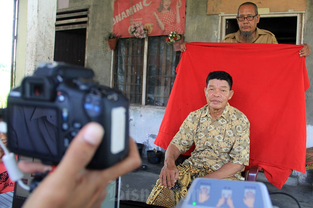  Jemput Bola perekaman KTP Bagi Warga Yang Sakit