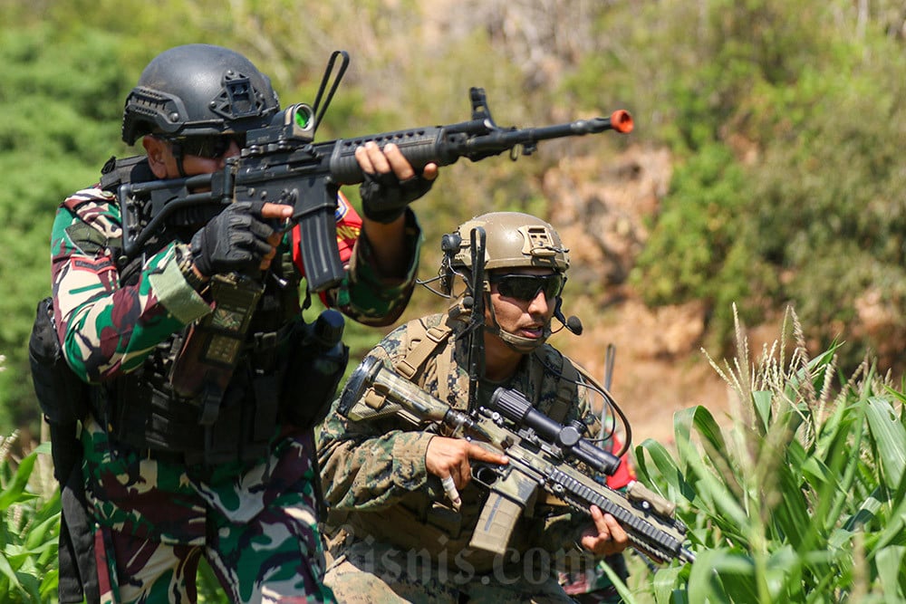  Latihan Bersama Platoon Exchange Marinir dan USMC