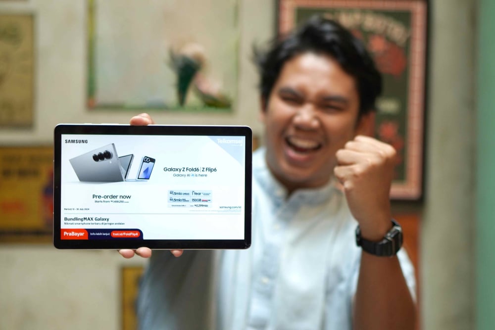  Telkomsel Hadirkan Pre-Order Paket BundlingMAX Samsung Galaxy Z Foldable