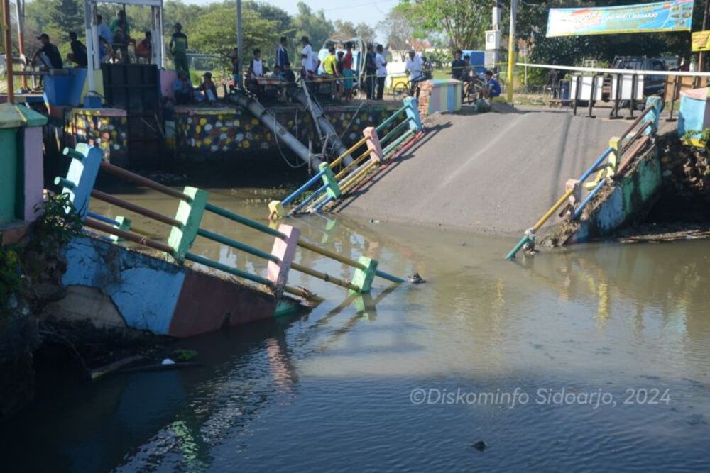 Jembatan di Desa Kedungpeluk, Candi, Sidoarjo Ambruk, Ini Langkah Pemkab