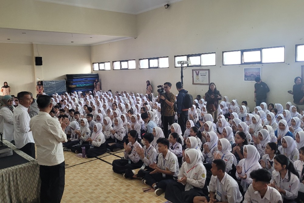  Jabar Kaji Kebijakan Penghapusan Jurusan IPA, IPS di SMA