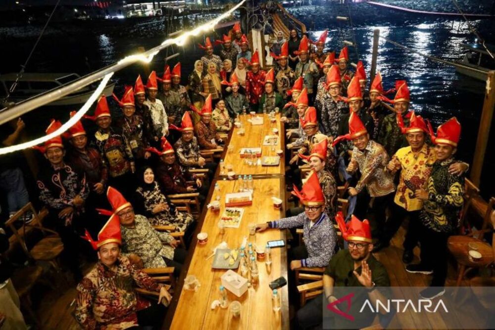  Pesona dan Potensi Bahari Makassar Diperkenalkan Lebih Luas