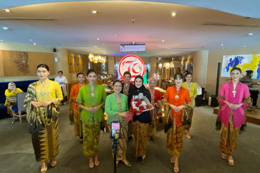  Semarakkan Hari Kebaya Nasional, The Sunan Hotel Gelar Parade Kebaya