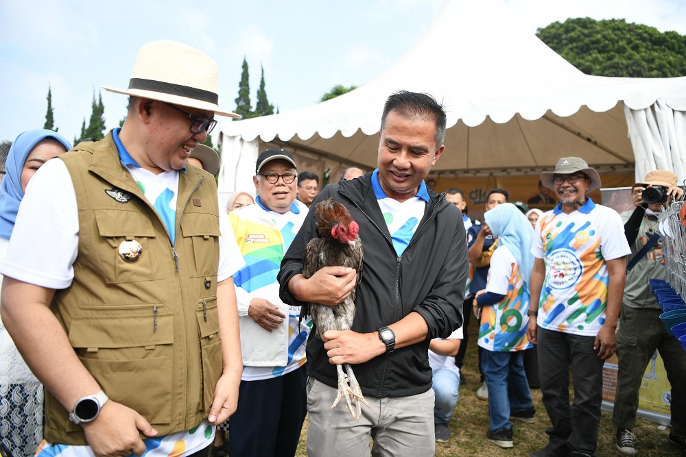  Terpukau Kontes Ternak, Bey Yakin Jabar Bisa Swasembada Pangan